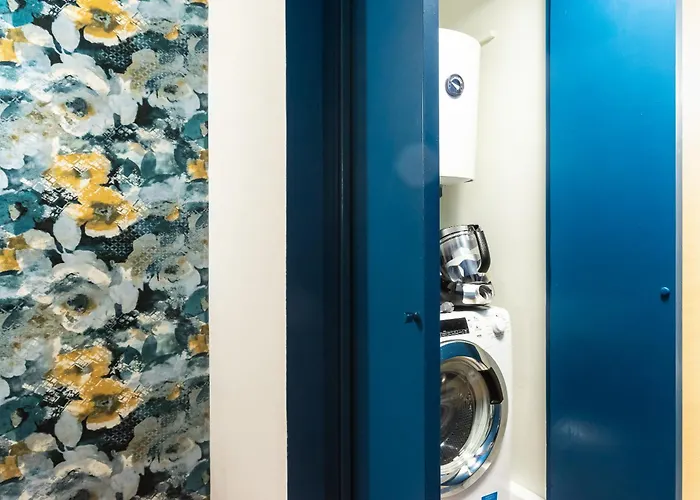 The Hive - In Trastevere * Rome